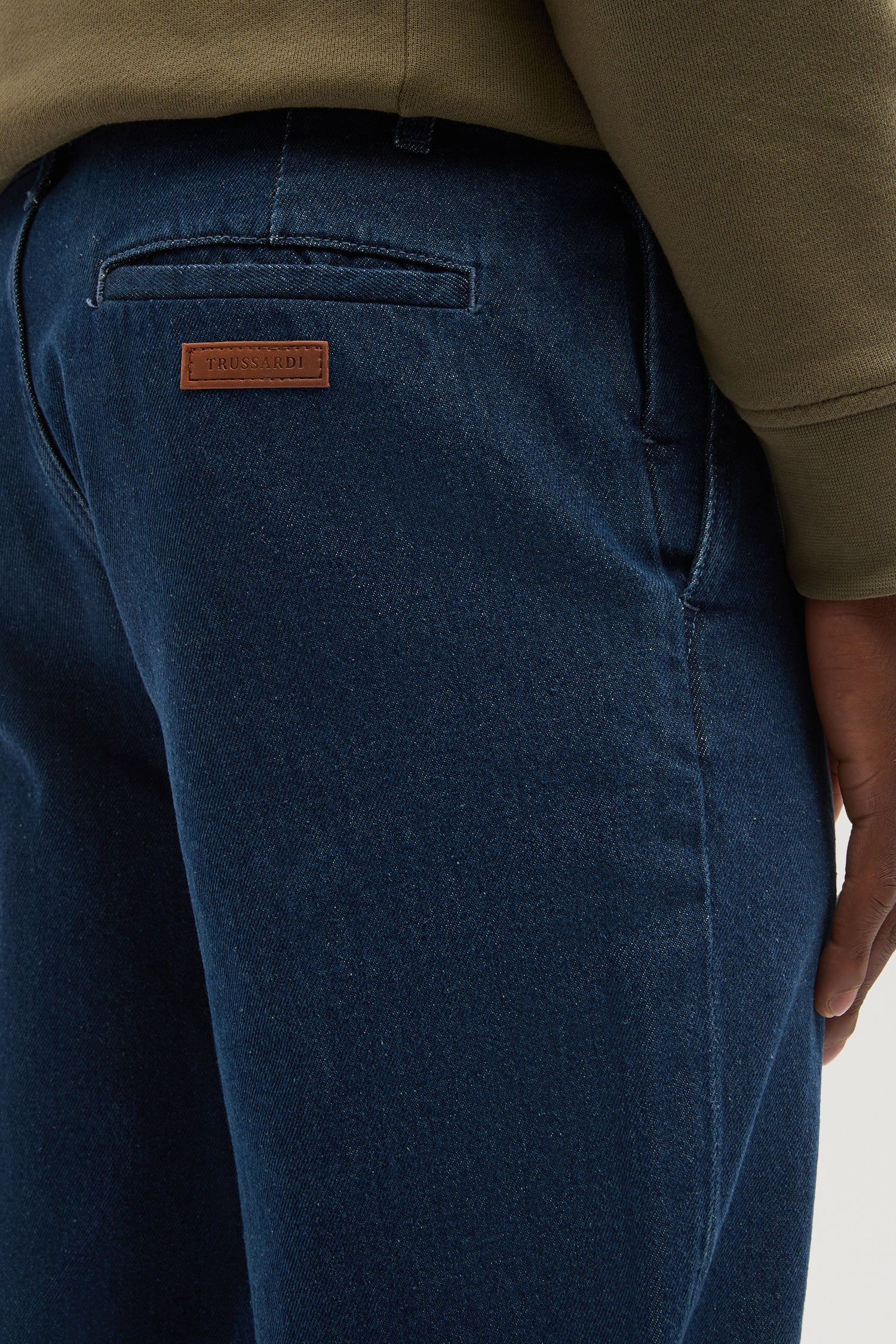 302 Slim – Lightweight Denim Jeans - Image 3