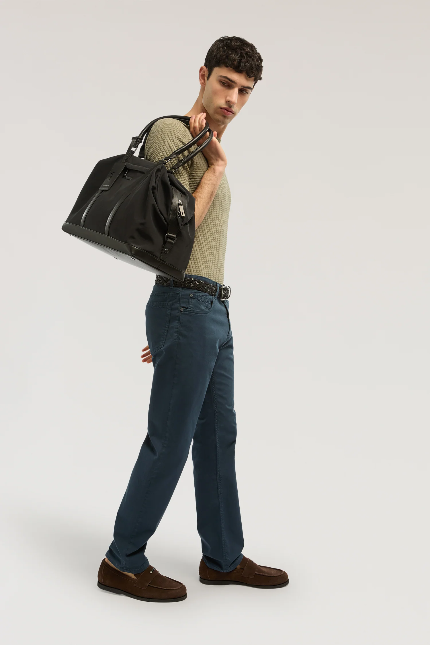 5 pockets Regular 380 ICON in lightweight gabardine - Image 4