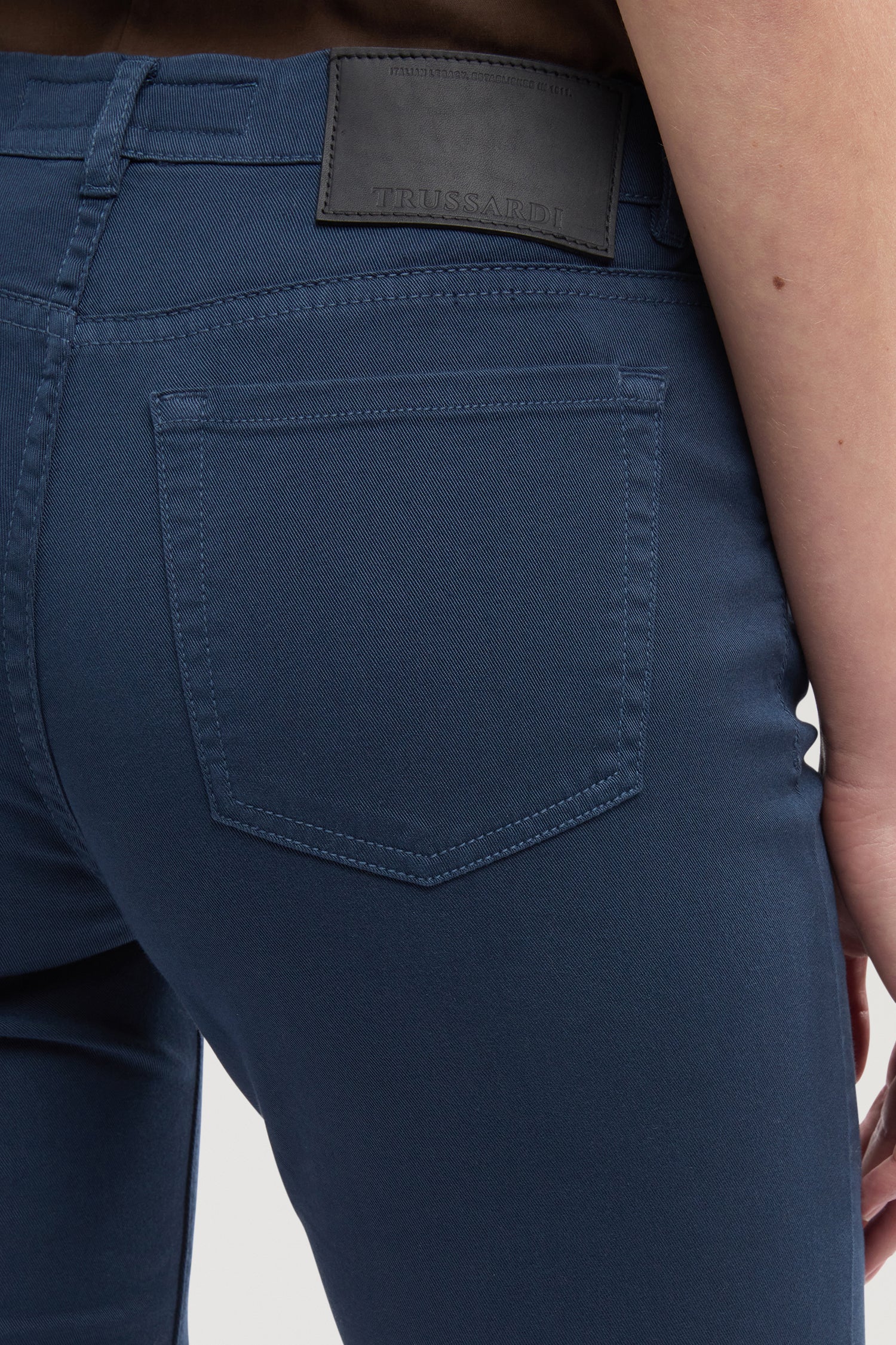 5 Slim 130 pockets in gabardine - Image 3