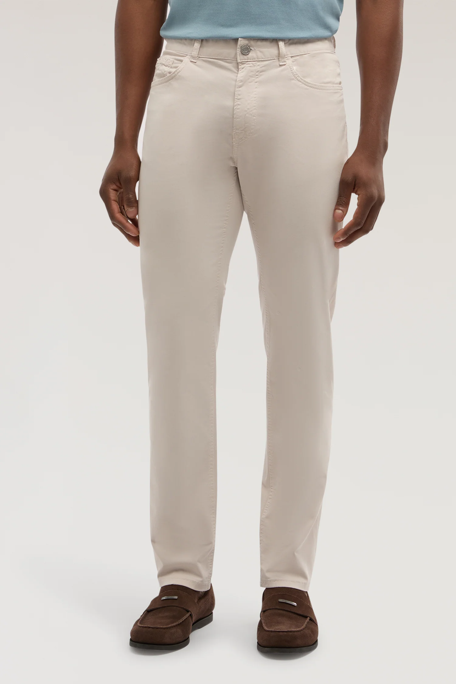 5 Slim 370 CLOSE pockets in lightweight gabardine