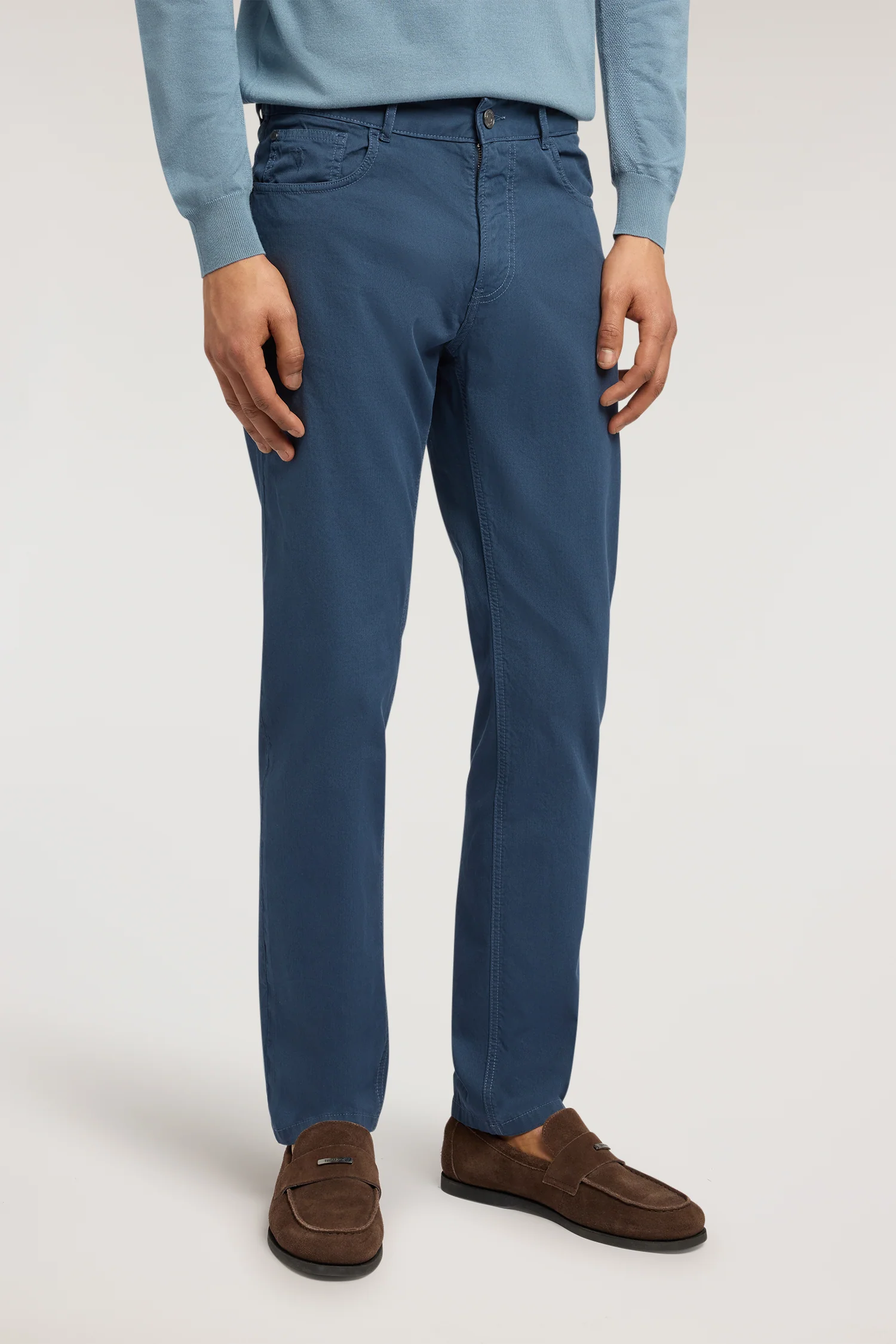 5 Slim Pockets 370 CLOSE Micro-Structured
