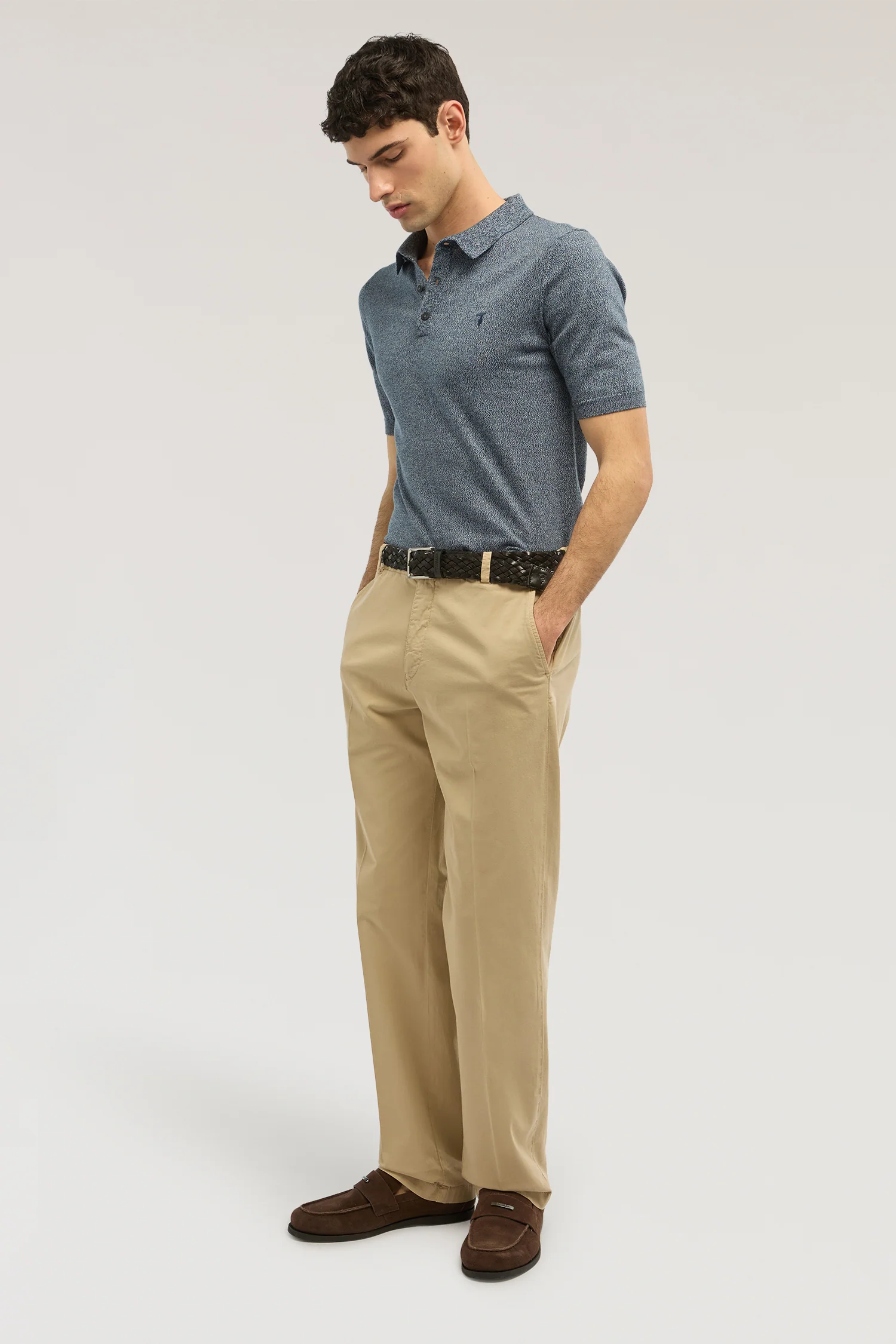 Chino Regular 302 in lightweight drill - Image 2