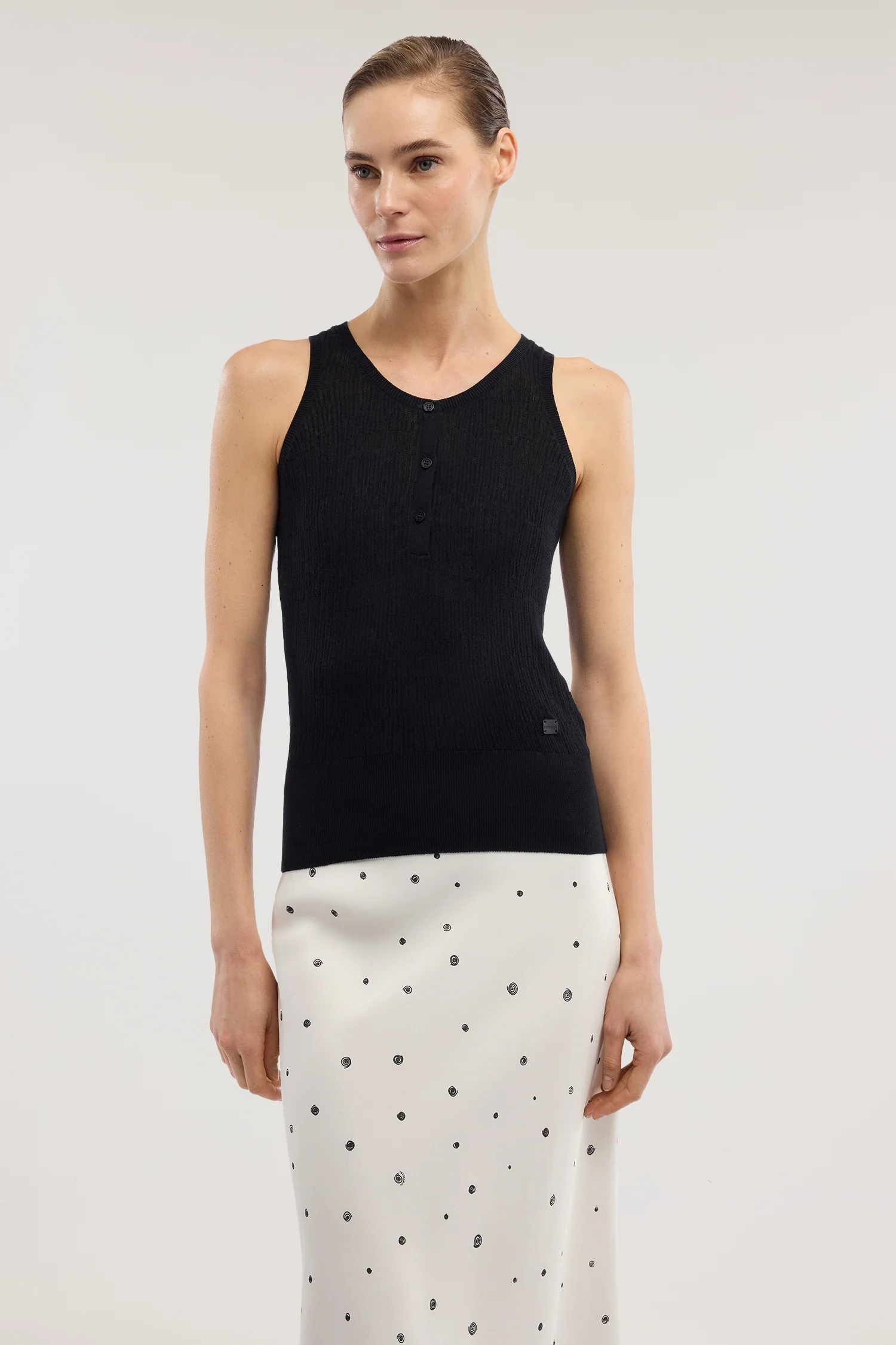 Crepe cotton tank top with 3D texture - Image 2