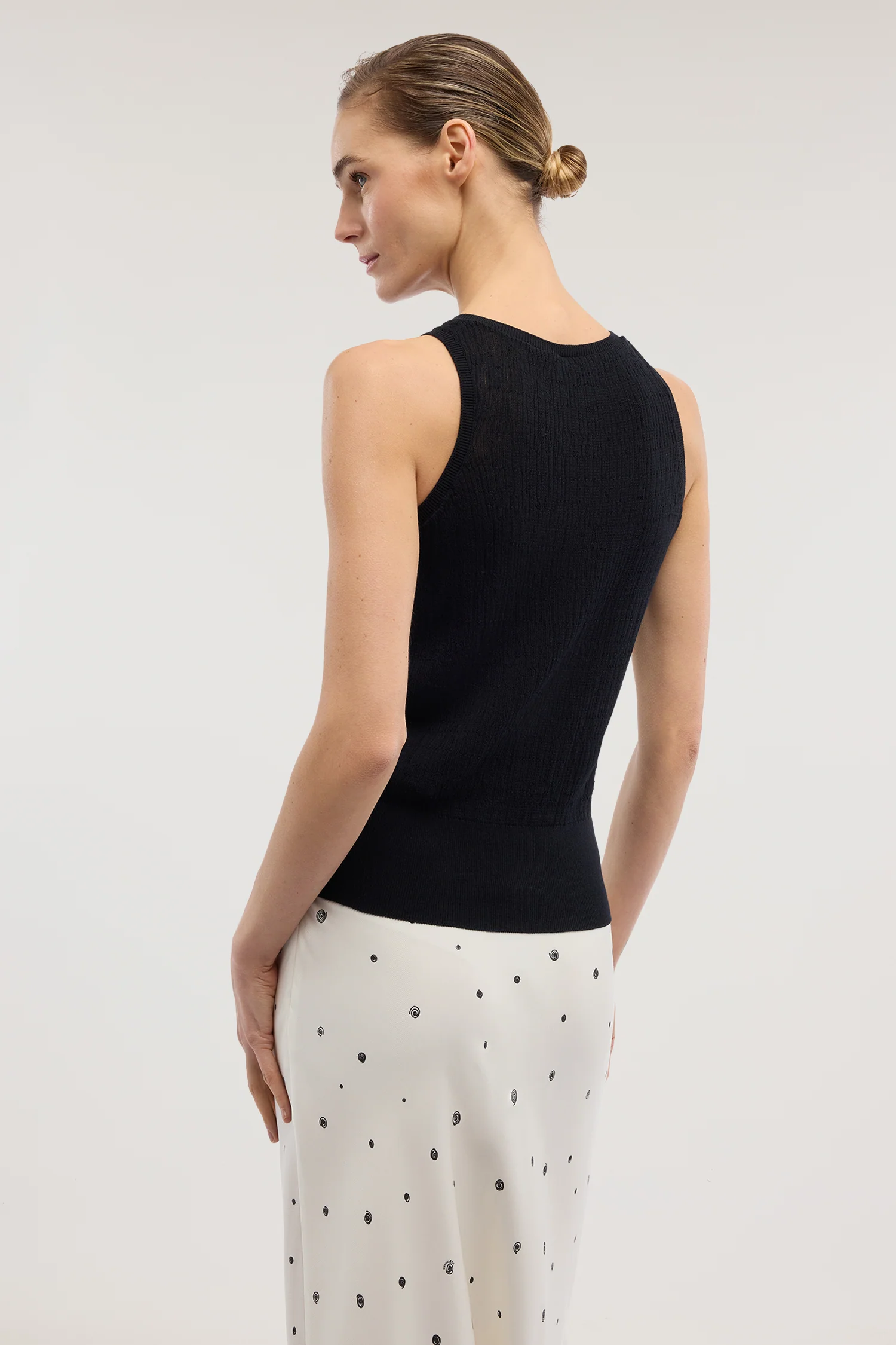 Crepe cotton tank top with 3D texture - Image 3