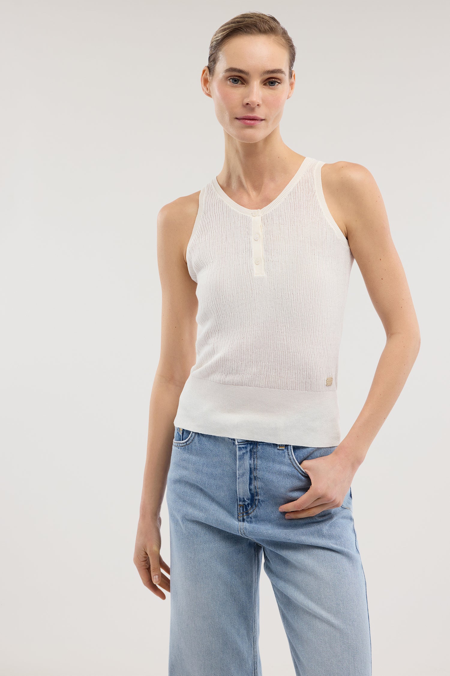 Women's Tops