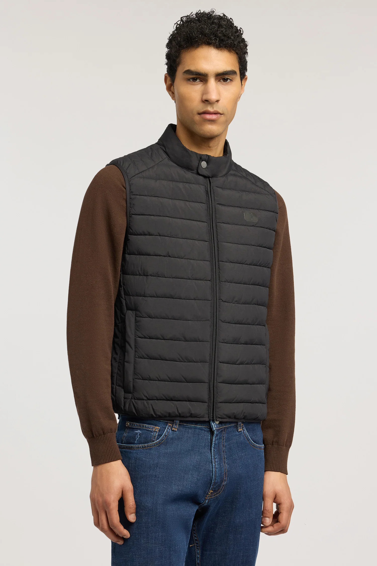 Crinkle nylon gilet