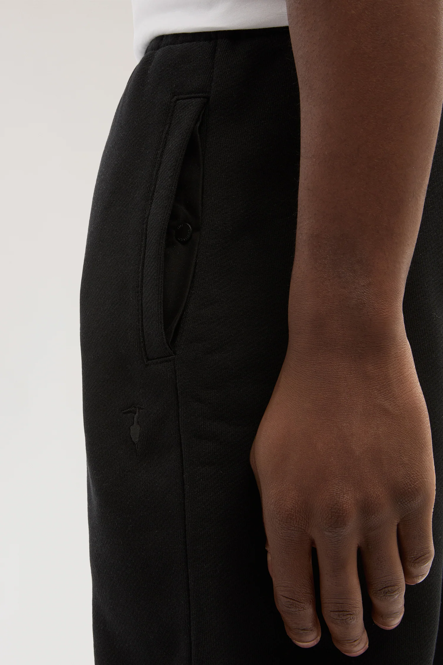 Diagonal jersey Bermuda shorts - Image 3