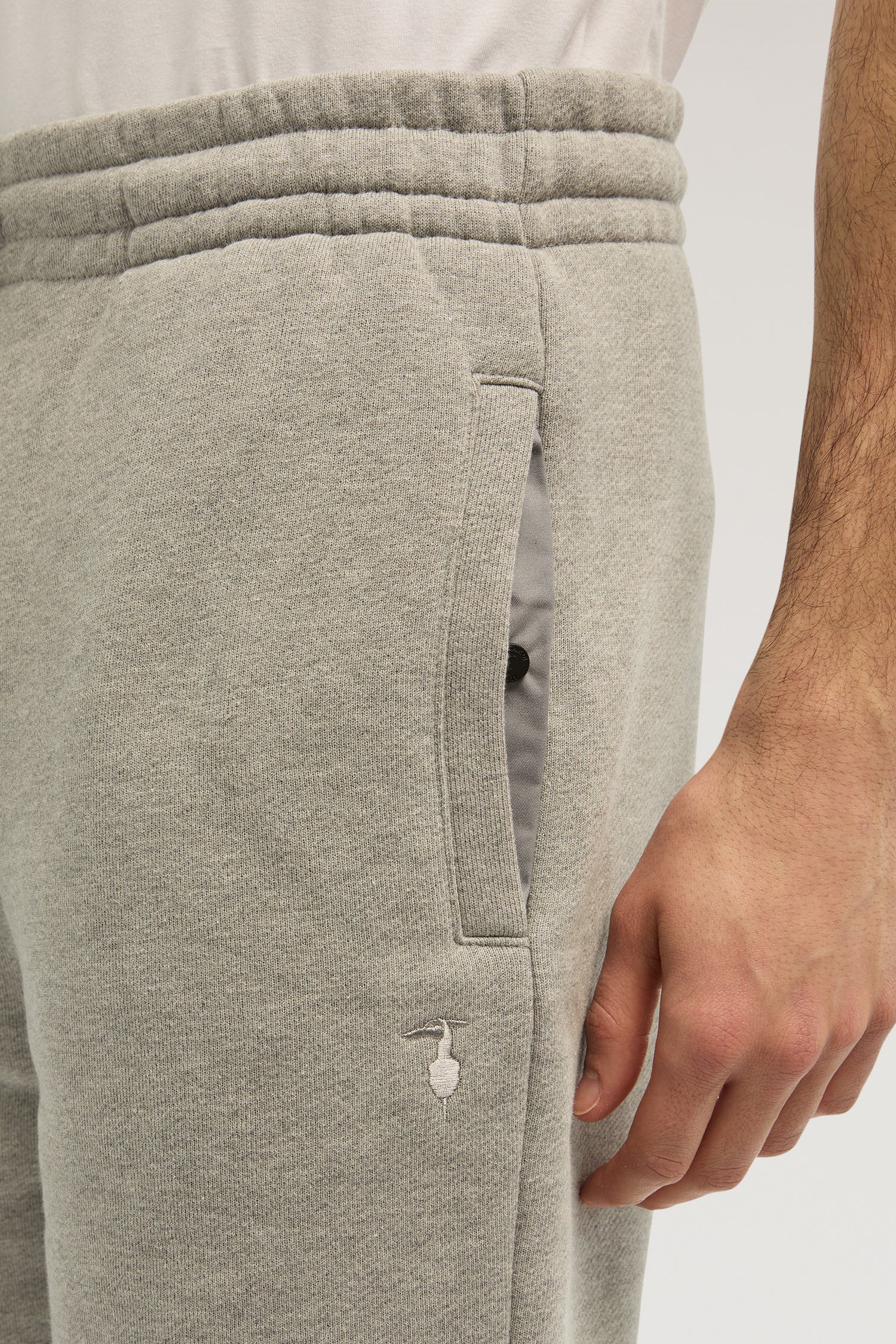 Diagonal jersey Bermuda shorts - Image 3