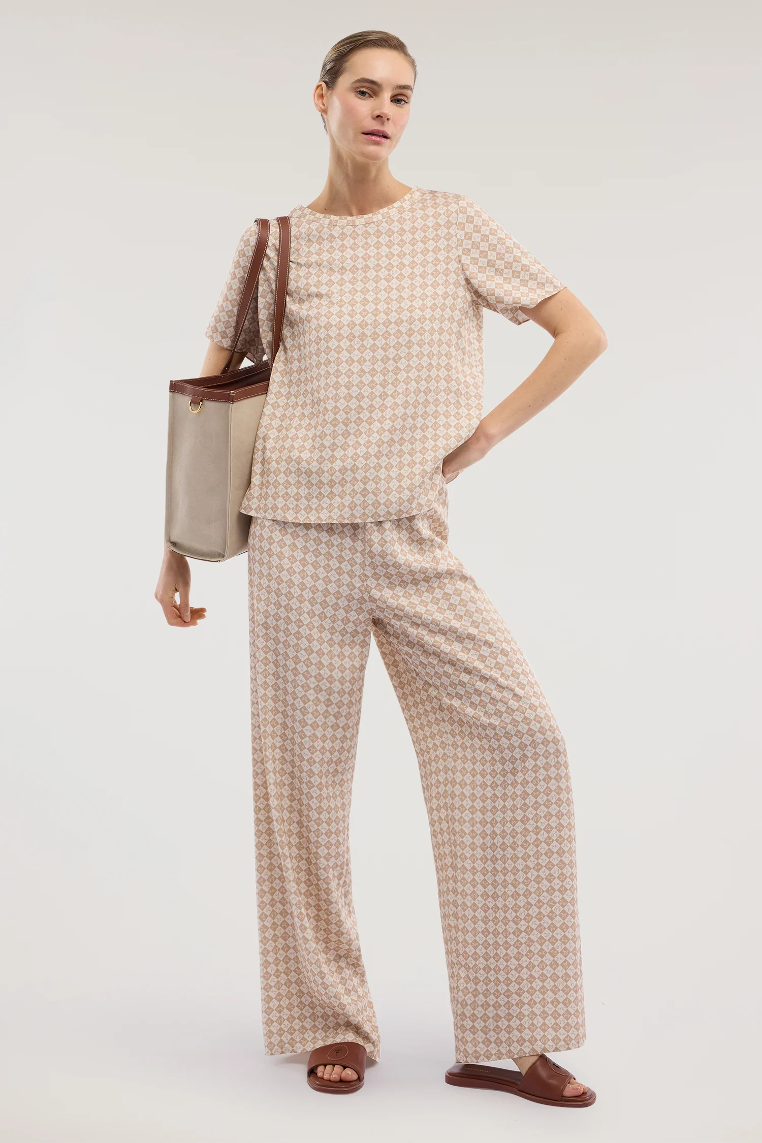 Dogmier T-shirt with viscose print - Image 4