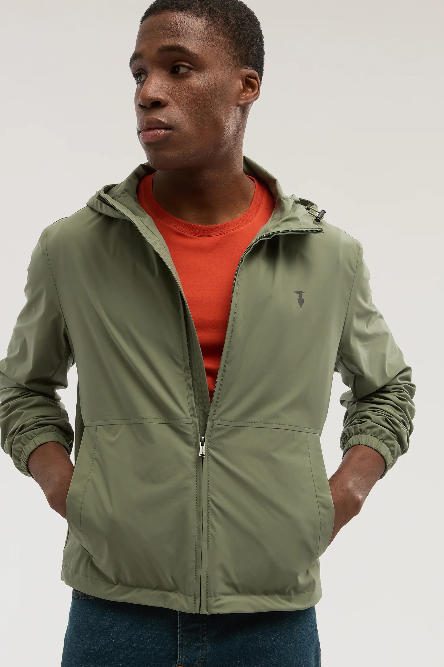 Hooded jacket in microfibre - Image 4