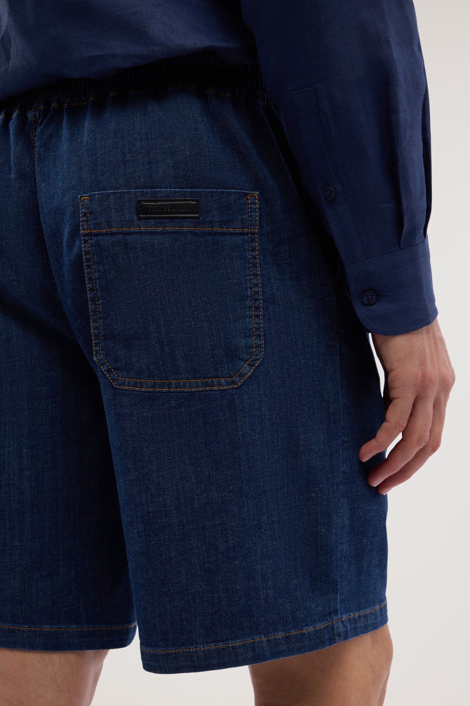 Jeans Versatile 302 regular fit in stonewashed denim - Image 3