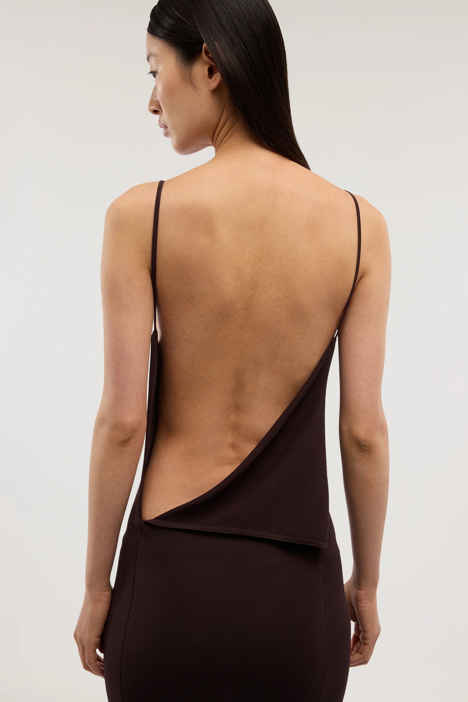 Long dress with back neckline in viscose - Image 4