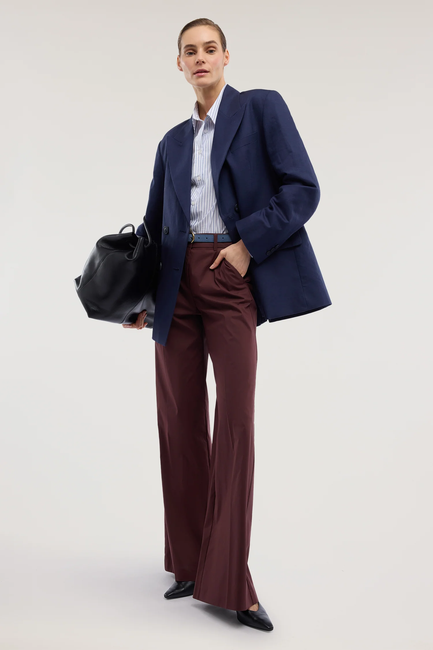 Loose-fitting cotton trousers - Image 4