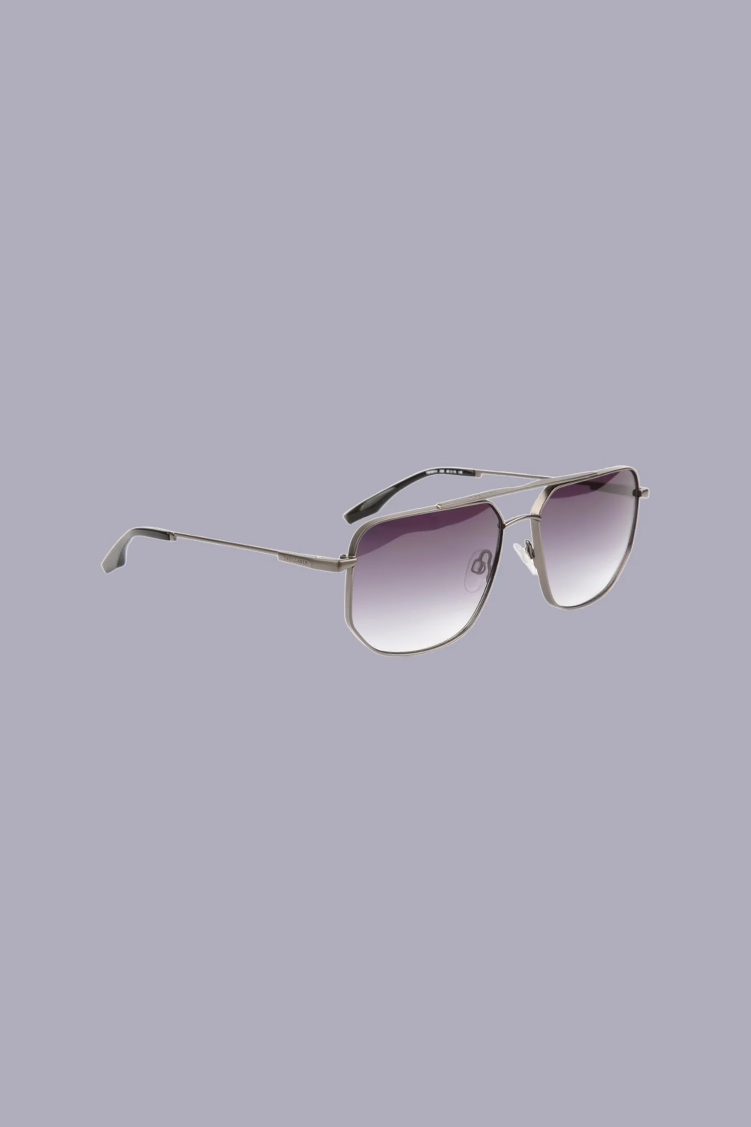 Metal aviator sunglasses