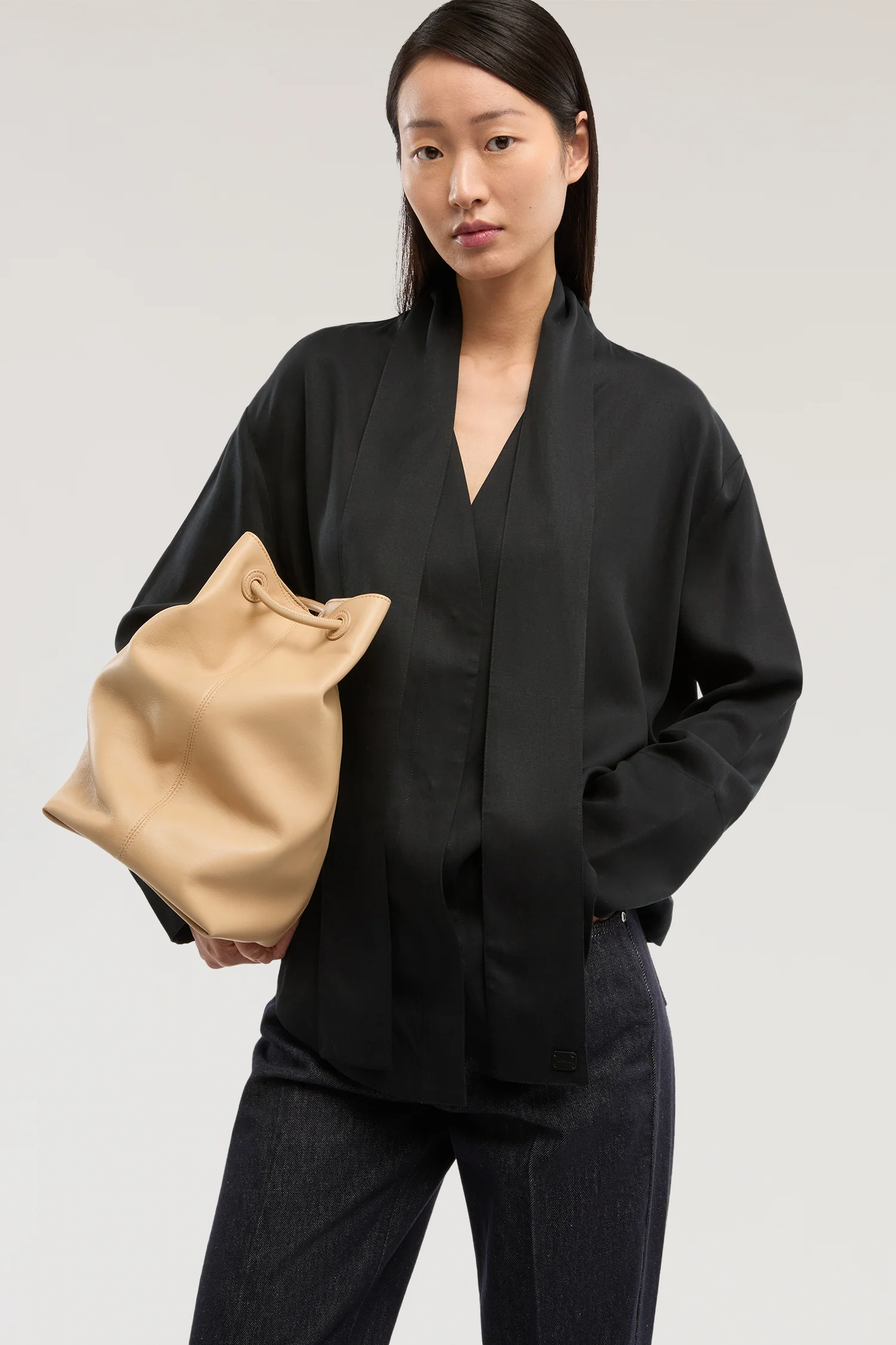 Relaxed fit jacket shirt with scarf