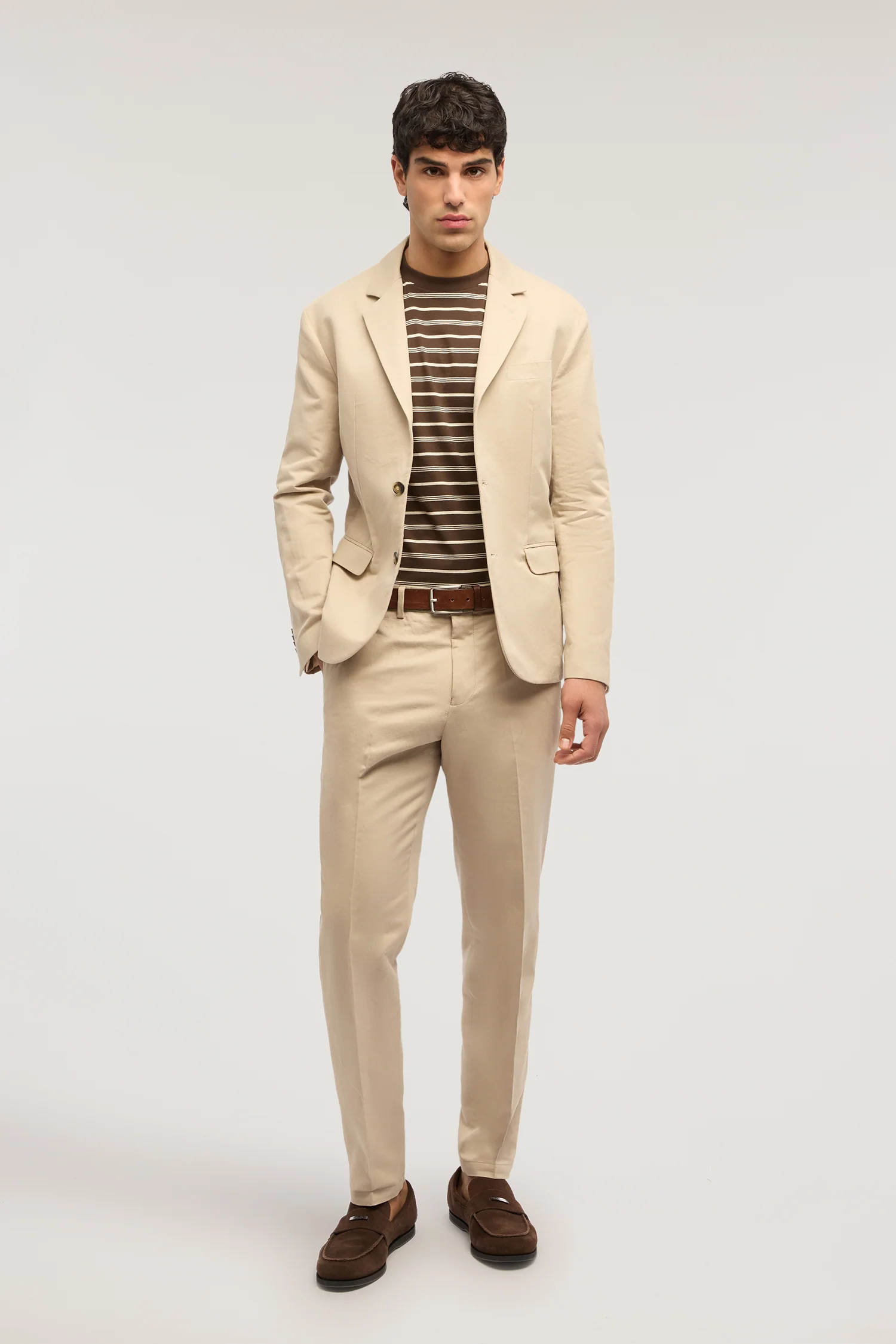 Relaxed fit trousers in linen blend - Image 4