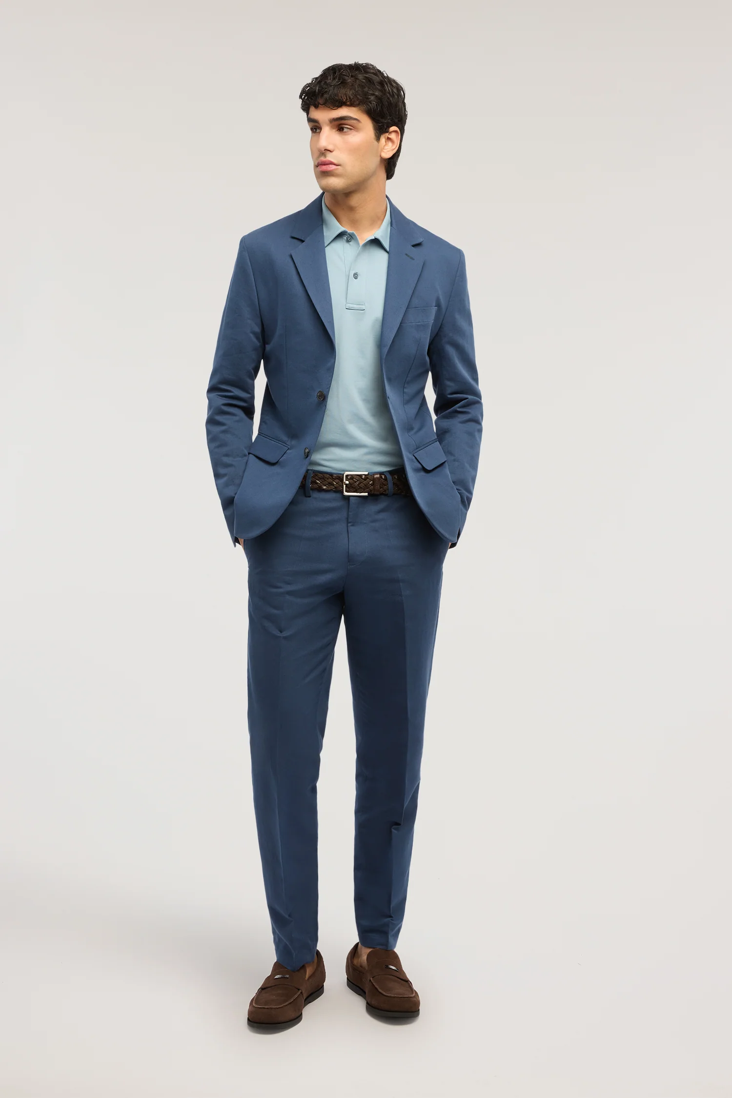 Relaxed fit trousers in linen blend - Image 4