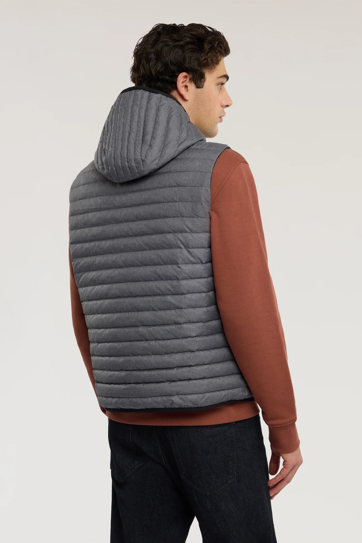 Reversible padded gilet with hood - Image 3