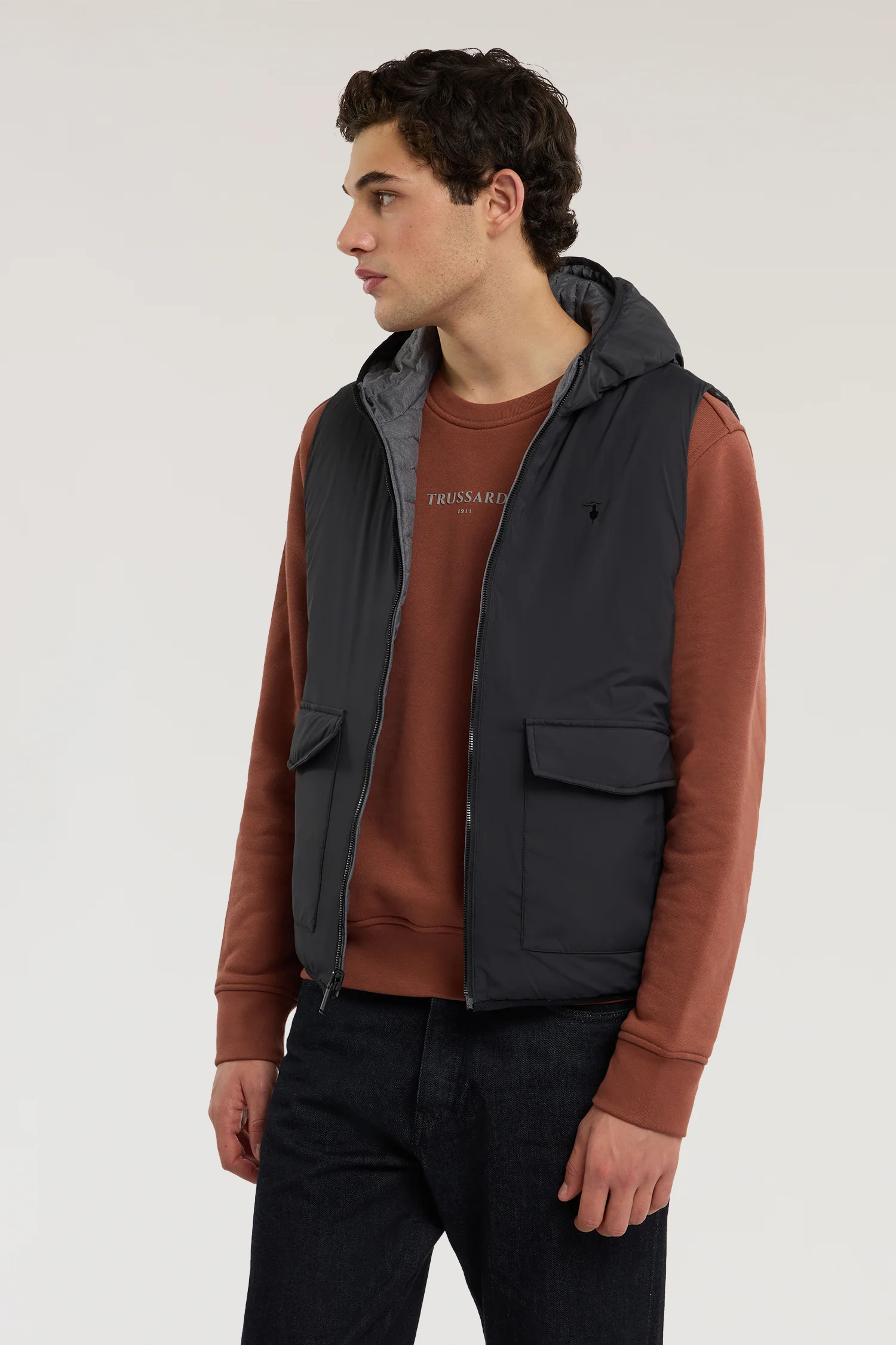 Reversible padded gilet with hood - Image 5