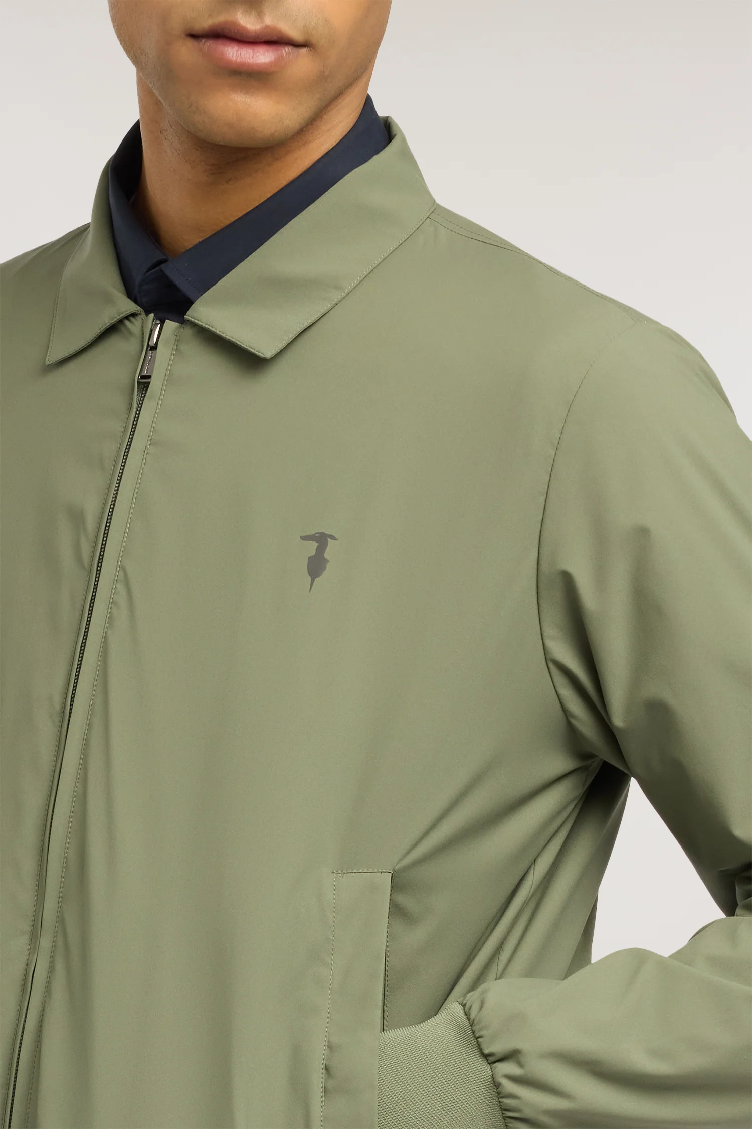 Shirt collar jacket in microfibre - Image 3