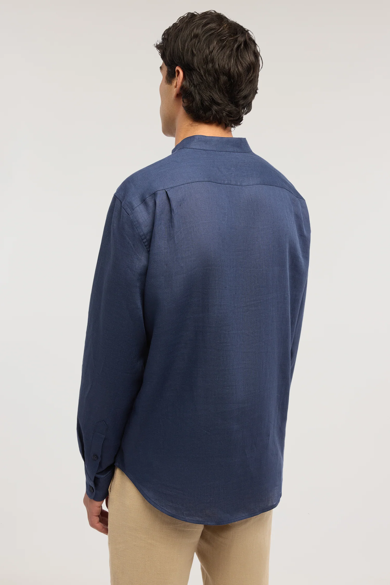 Shirt with Korean collar in linen - Image 3