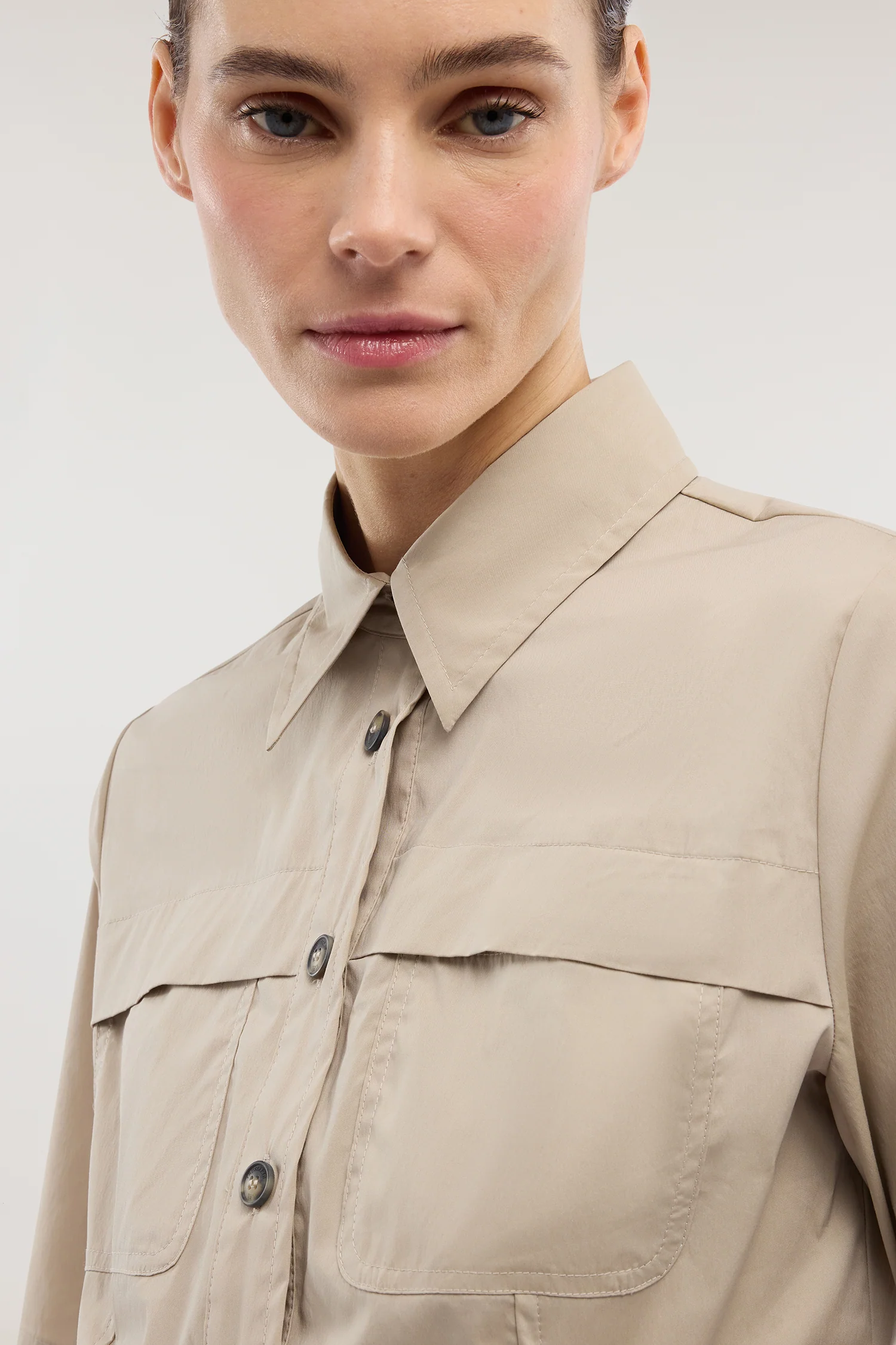 Short-sleeved cotton shirt in lightweight fabric - Image 3