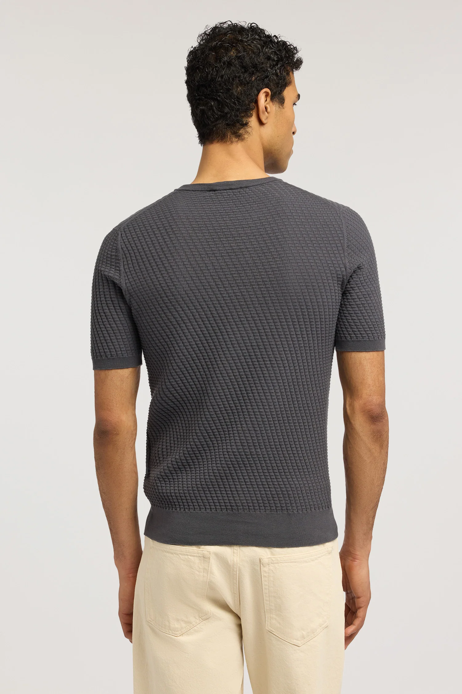 Short-sleeved cotton t-shirt with three-dimensional texture - Image 2