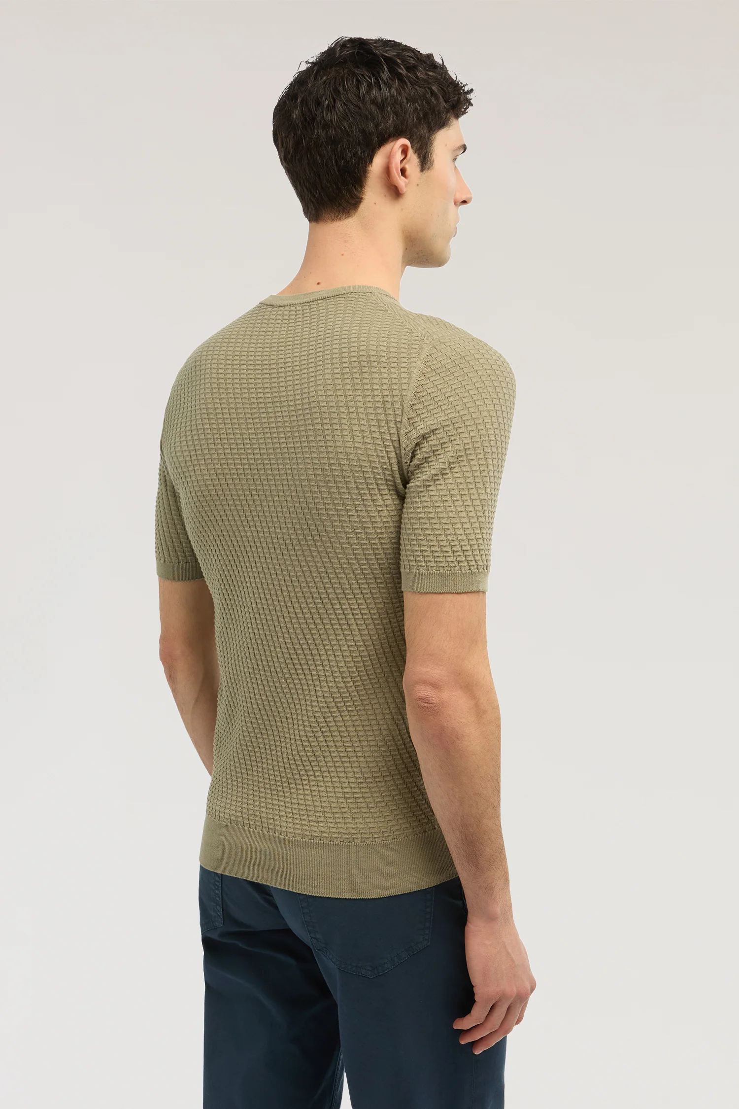 Short-sleeved cotton t-shirt with three-dimensional texture - Image 3