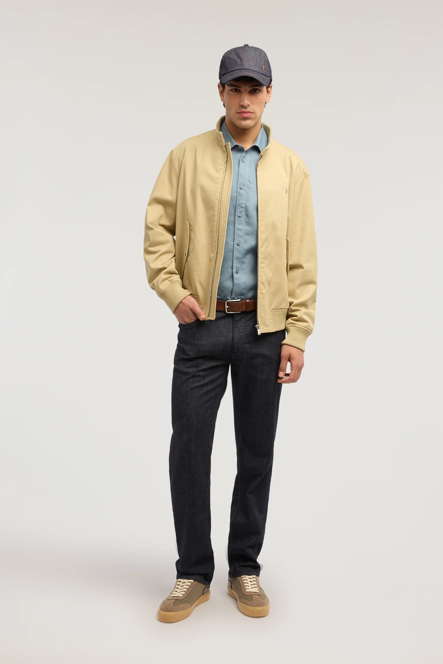 Short-sleeved linen shirt - Image 5