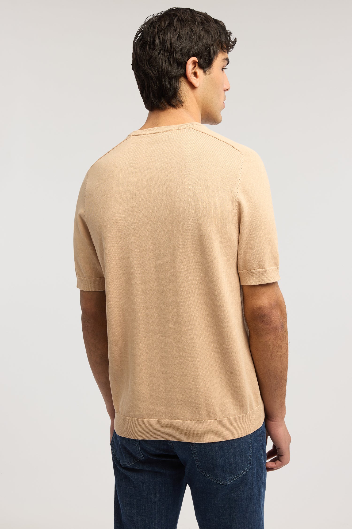 Short-sleeved t-shirt in cotton and linen - Image 2