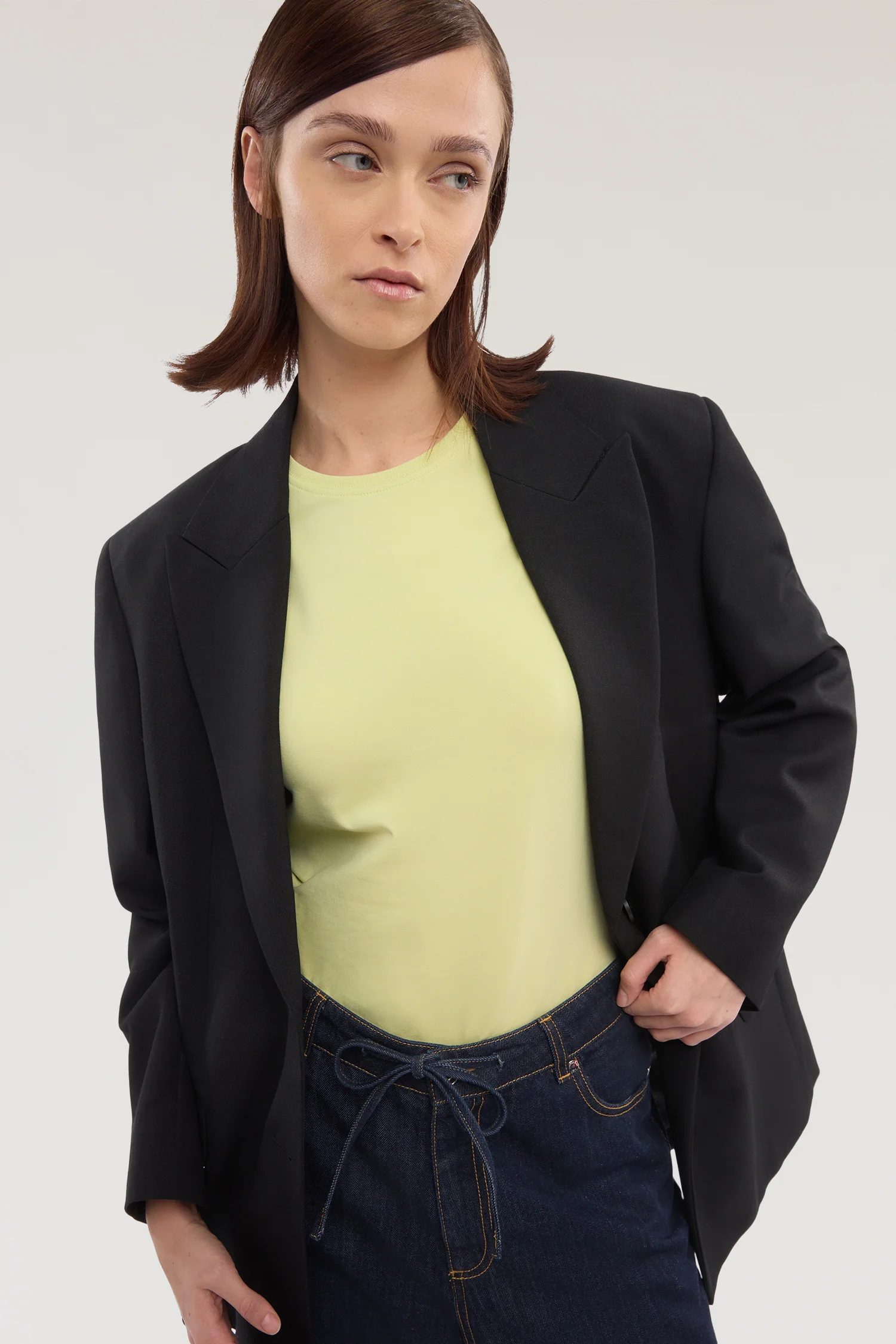 Slim-fit T-shirt with embroidery - Image 4