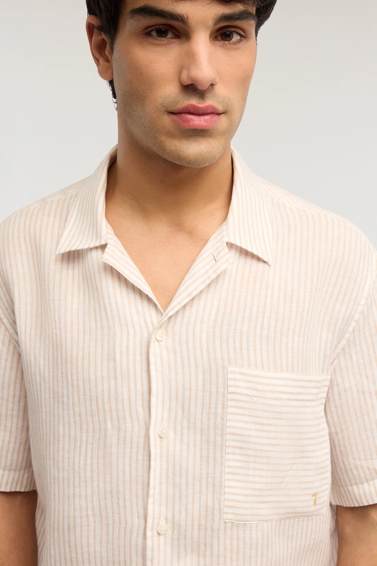 Striped linen bowling shirt - Image 3