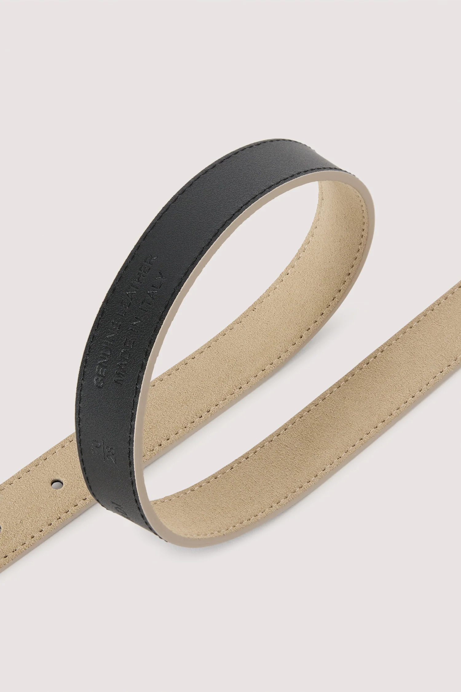 Suede belt with metal loop - Image 3