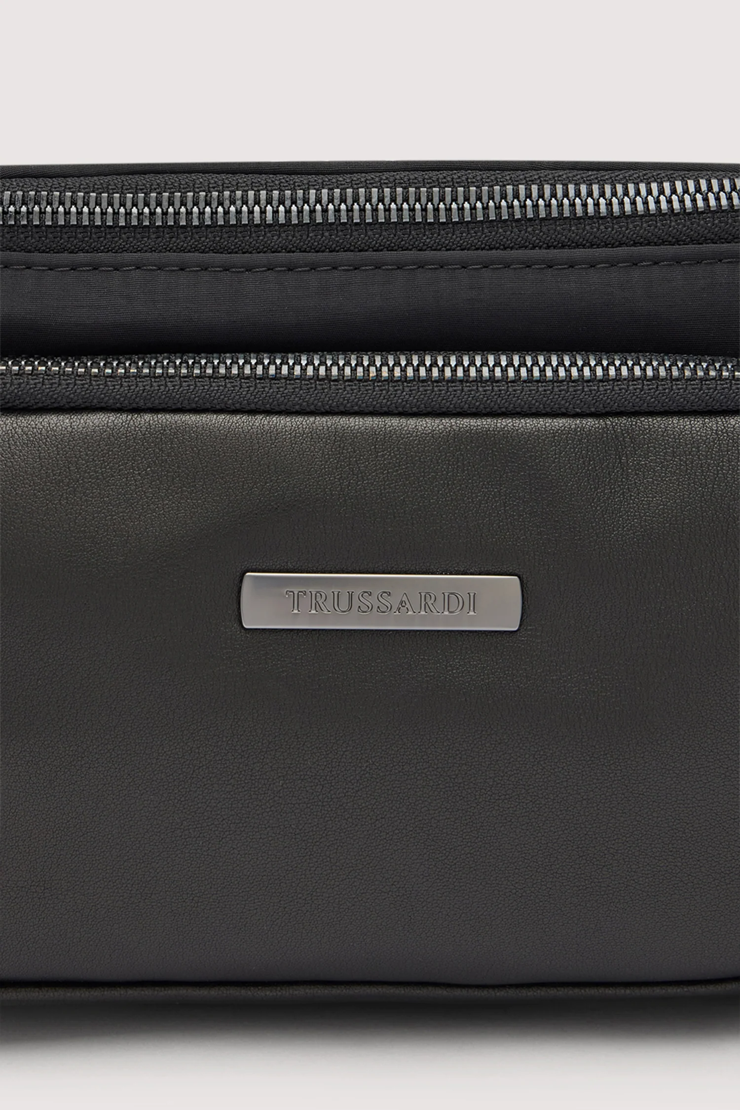 Travel Bum Bag in Nylon and Leather - Image 4