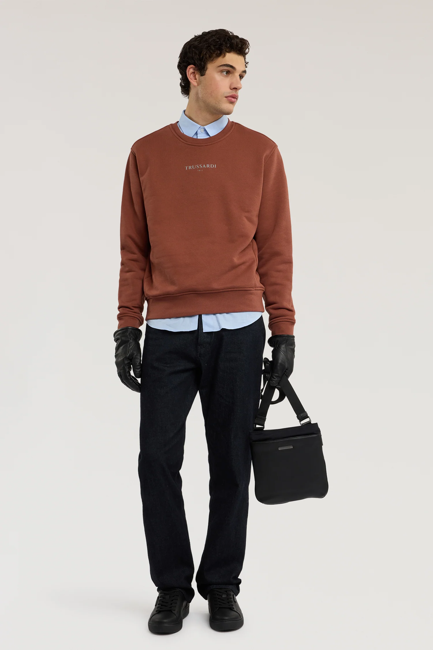 Travel media shoulder bag in nylon and leather - Image 5