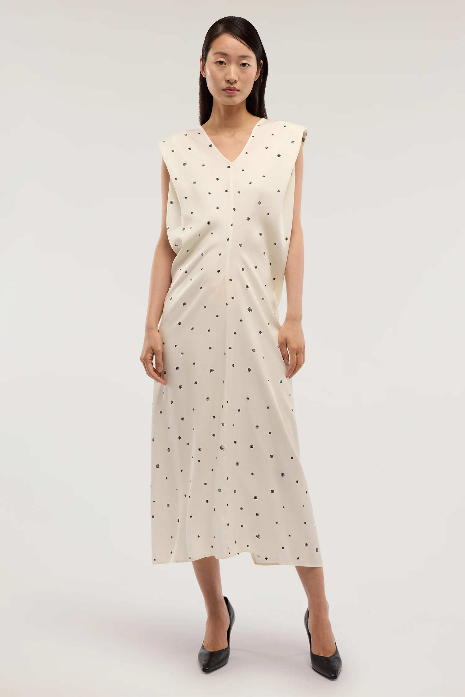 V-neck dress in viscose twill with polka dots, Gentleito model