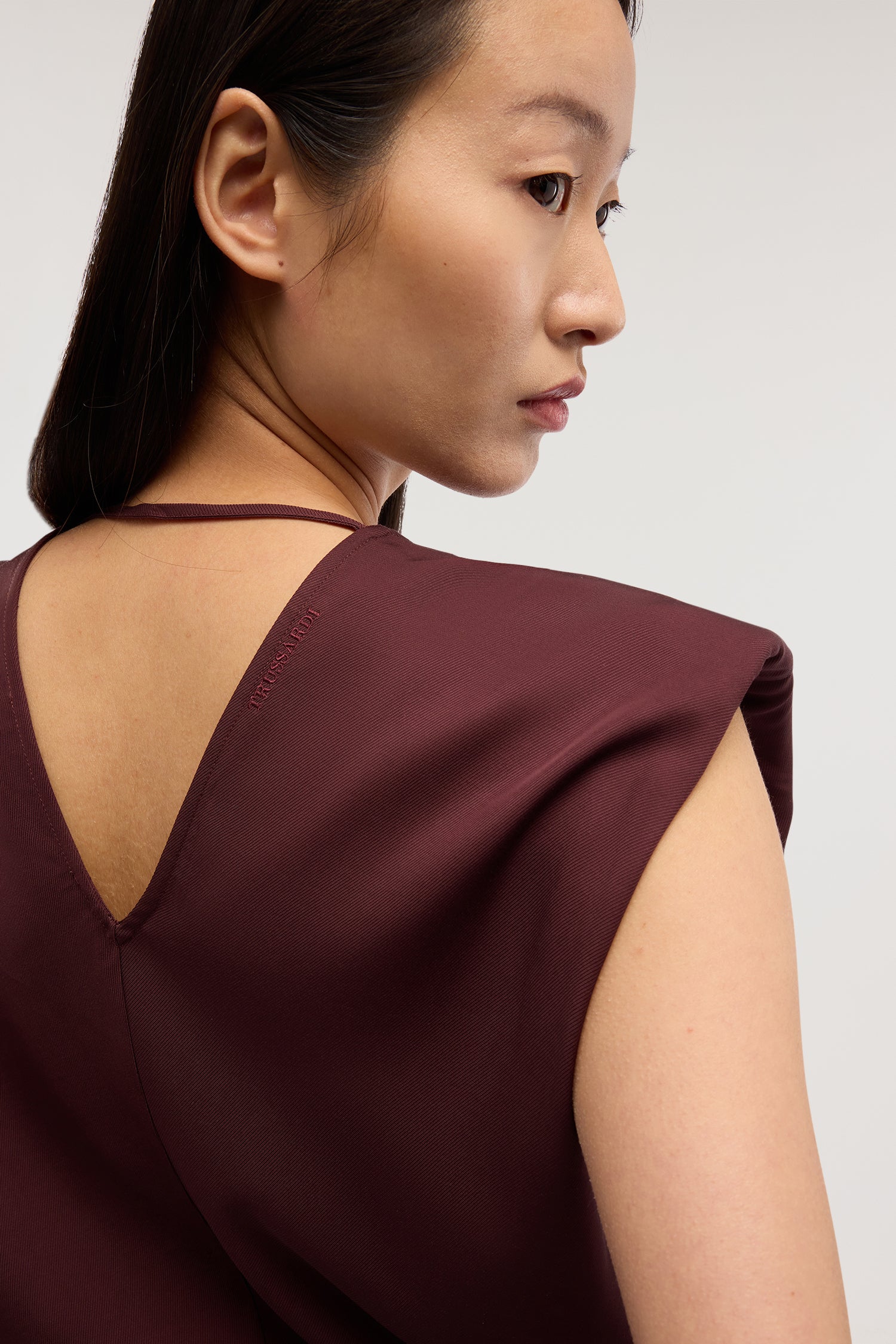 V-neck top in viscose twill - Image 3