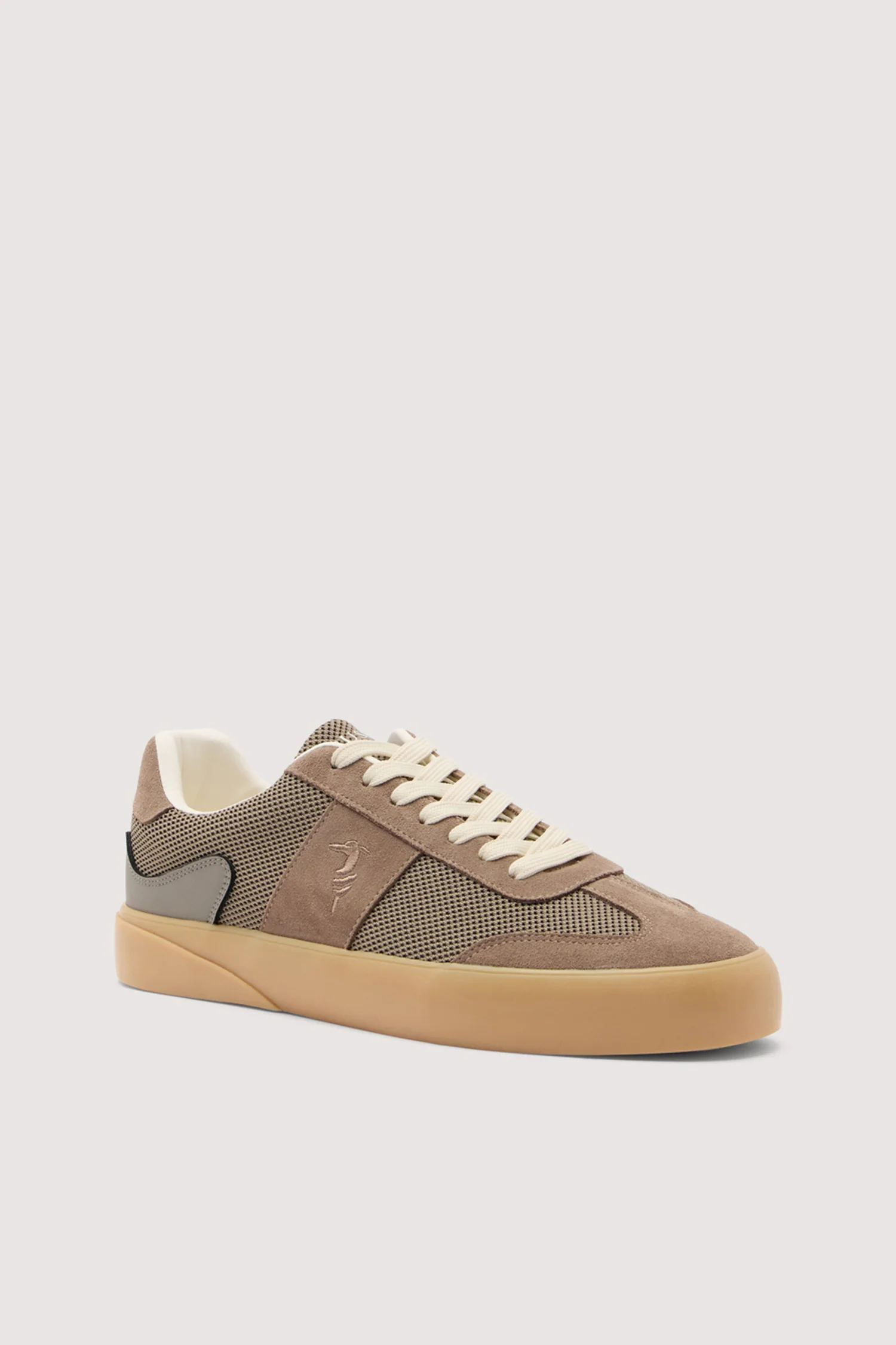 Vulcanised mesh and leather trainer - Image 3