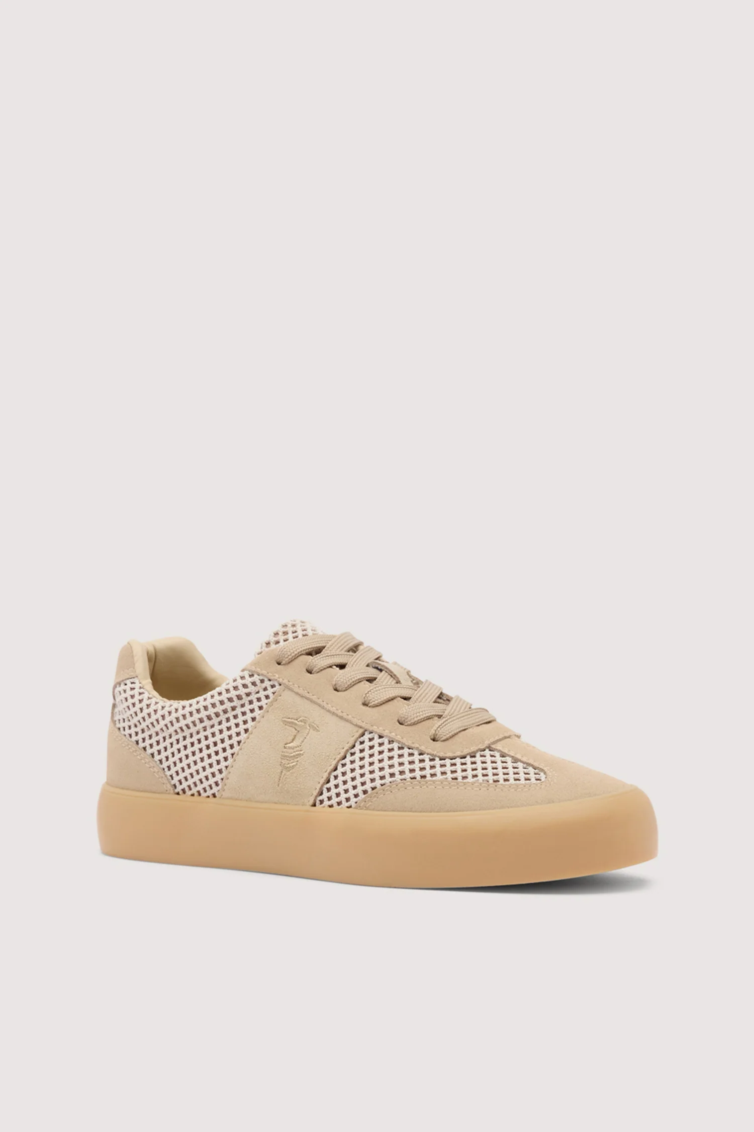 Vulcanised mesh and leather trainer - Image 3