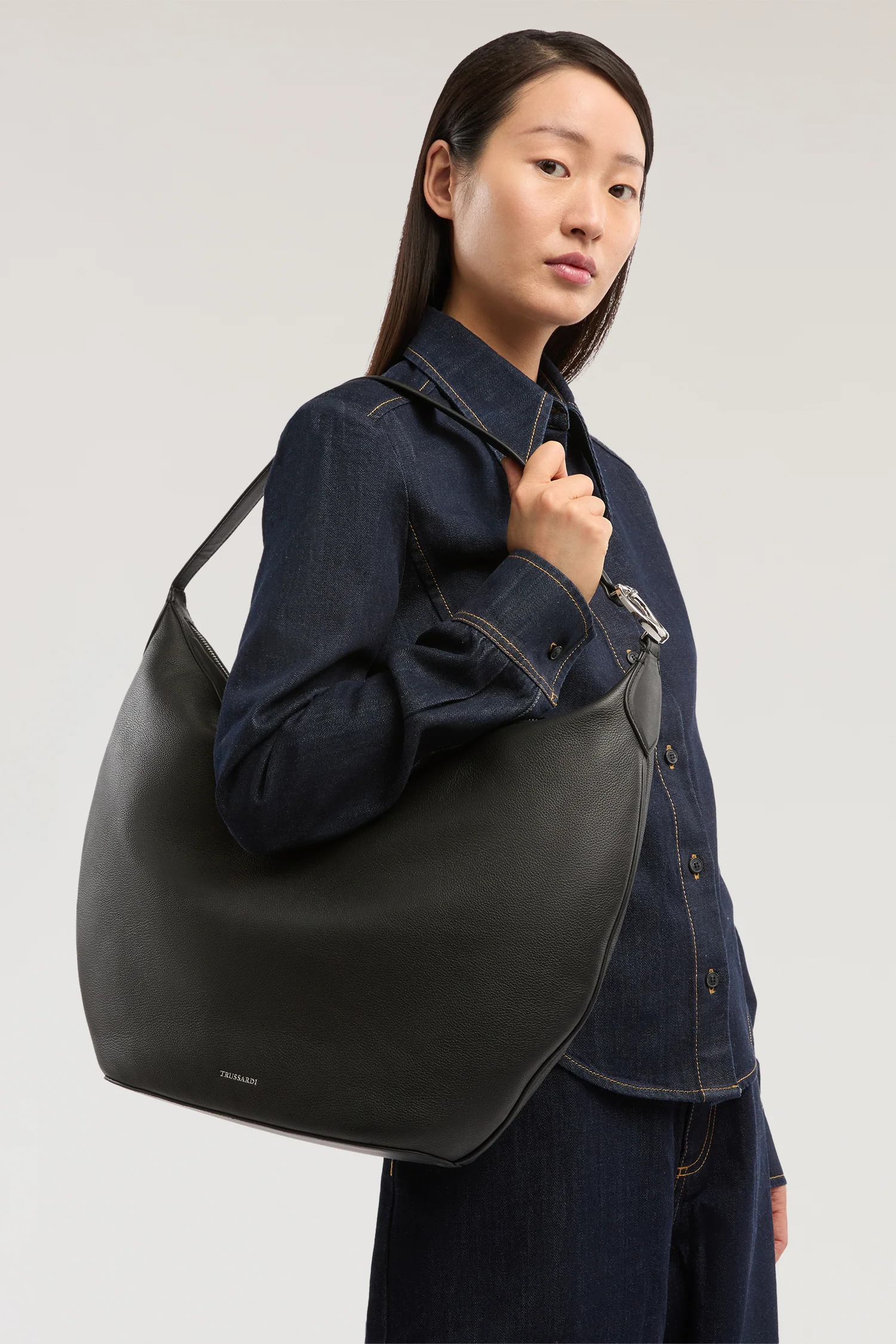 Whippet hammered leather hobo bag - Image 5